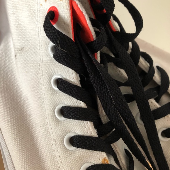 Converse - Picture 4 of 6